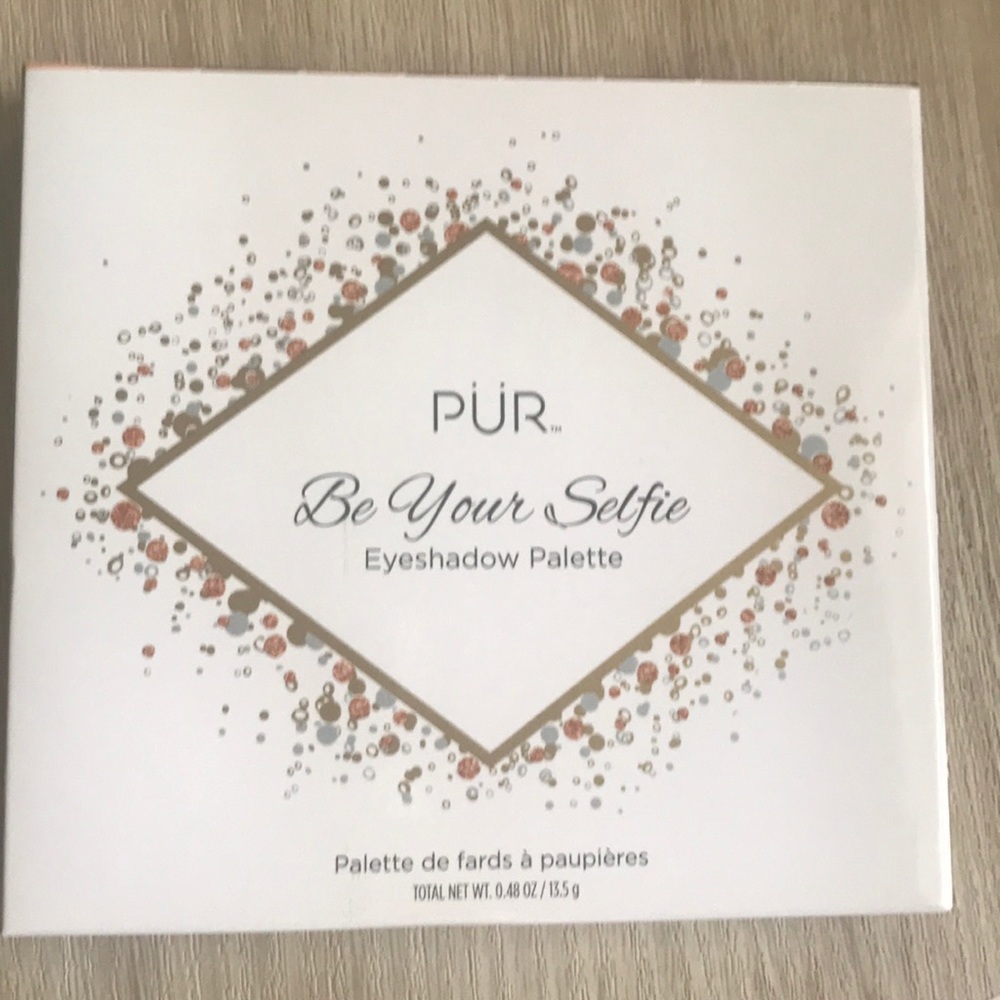 Put be your selfie eyeshadow palette